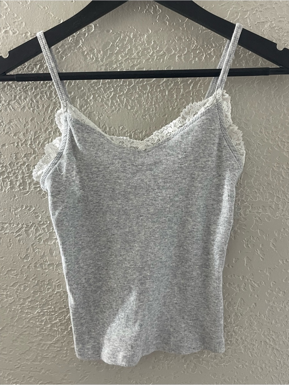 H&M Light Gray Ribbed Lace-Trim Camisole Size 12/14